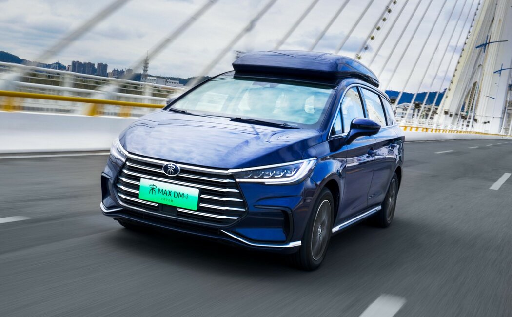 BYD Song Max 1 поколение рестайлинг, Минивэн - технические ...