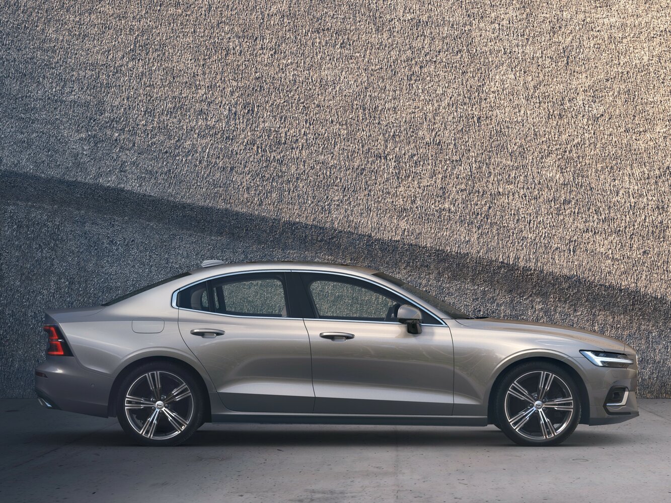 Volvo S60, вид 2