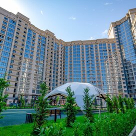Купить 2-комнатную квартиру в ЖК AVrorA в Краснодаре - изображение 1