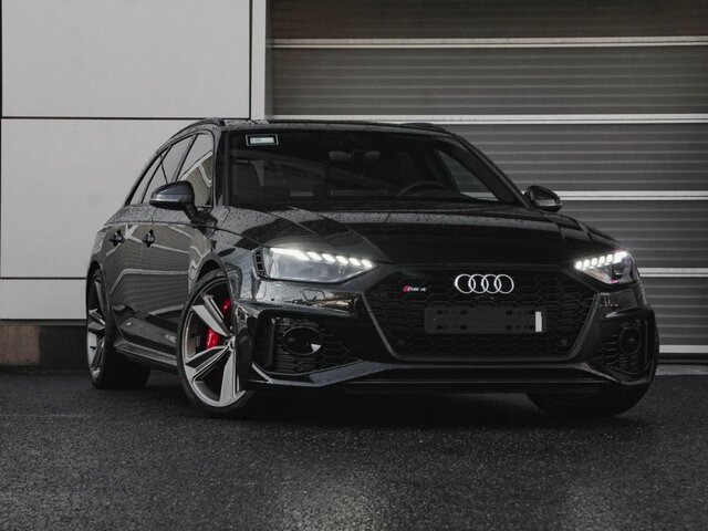 Профиль дилера Максимум Лахта на Авто.ру