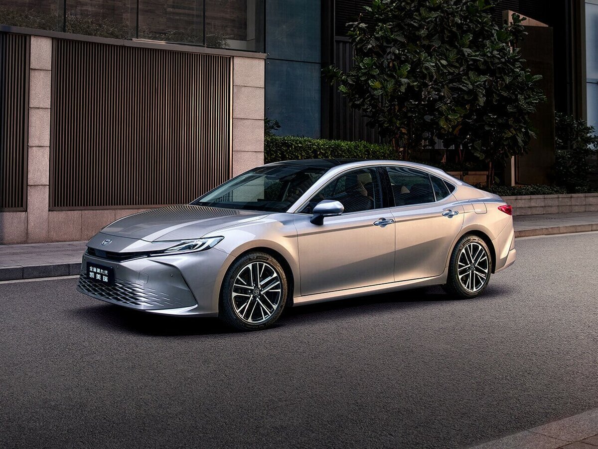 Toyota Camry IX (XV80) China Market