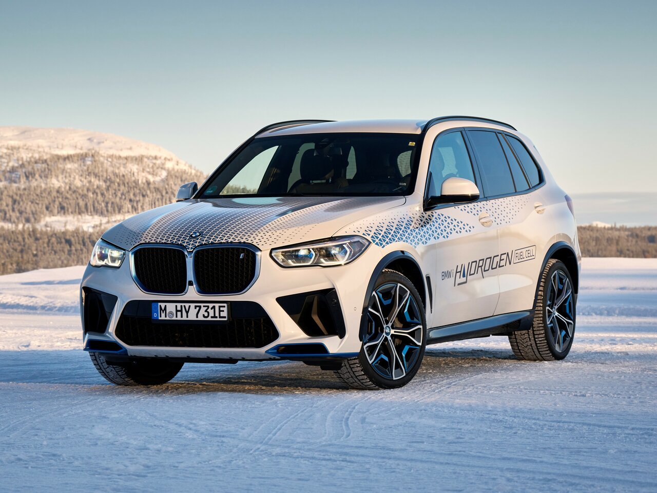 BMW iX5 Основной вид
