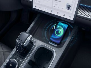 Беспроводная зарядка для смартфона