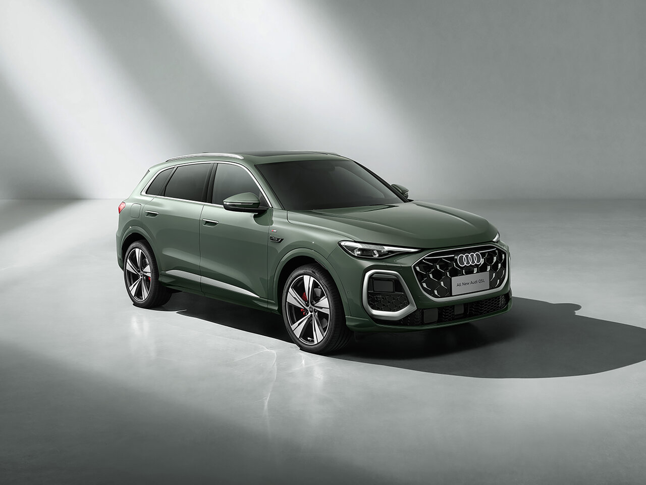 Audi Q5 L Основной вид