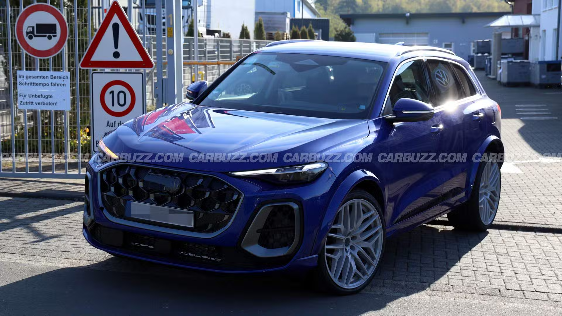 Первый в истории «заряженный» Audi Q5 вышел на тесты