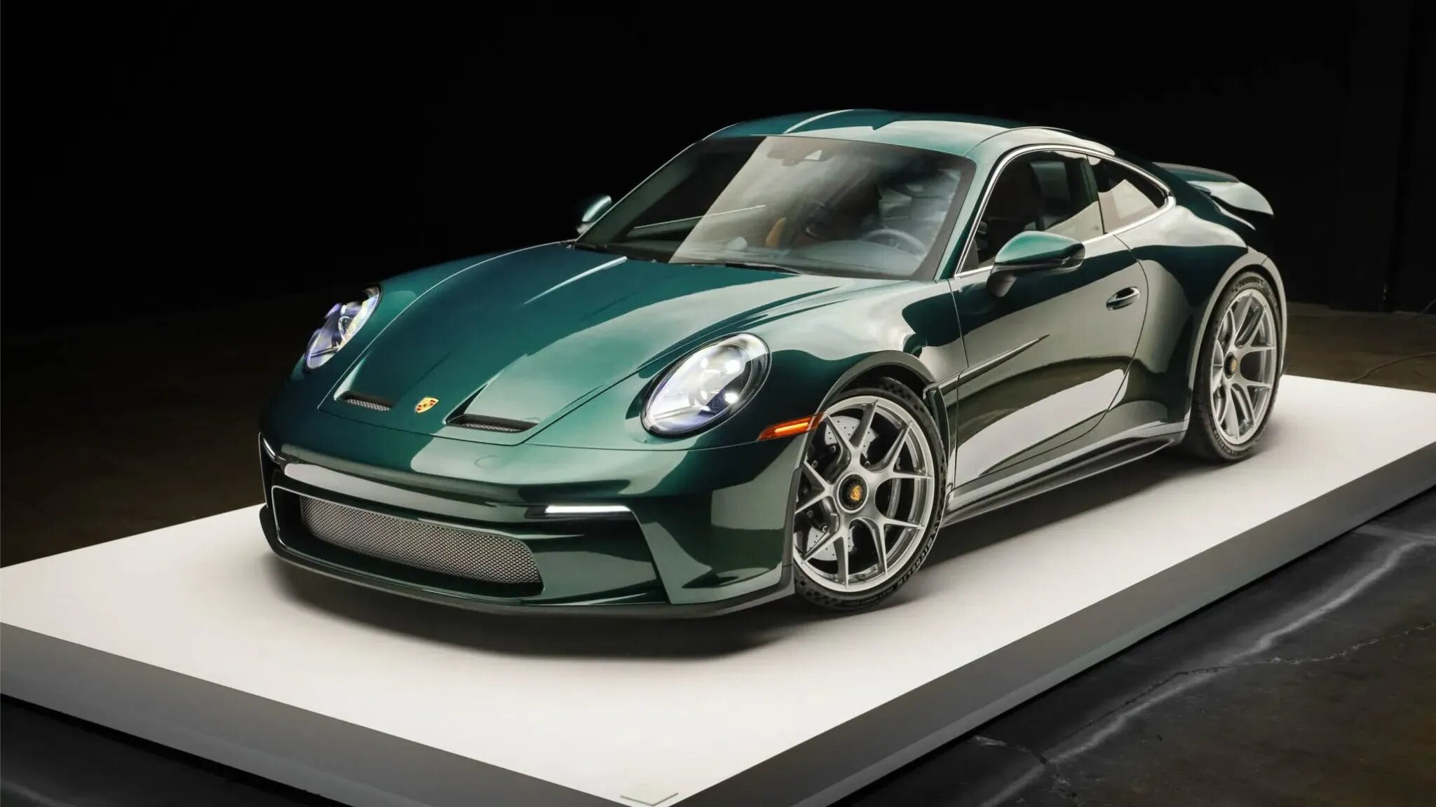 Редкий Porsche 911 S/T отказались продать почти за тройную цену