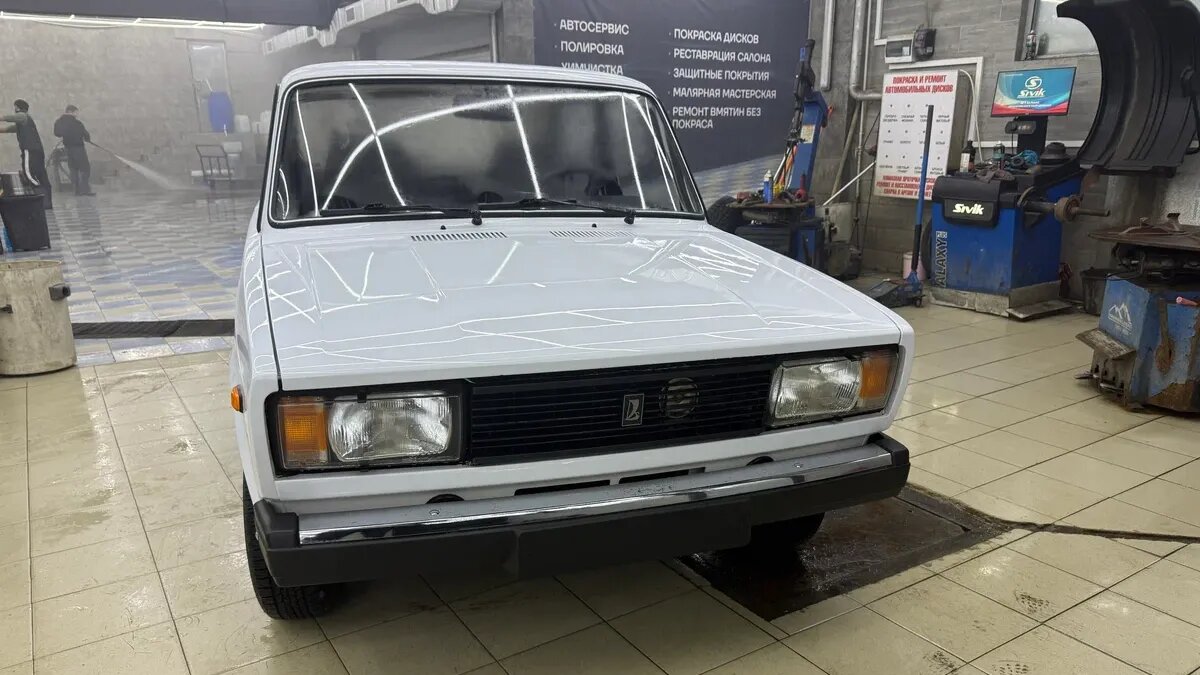 В продаже появился новый седан Lada-2105, выпущенный в 2007 году