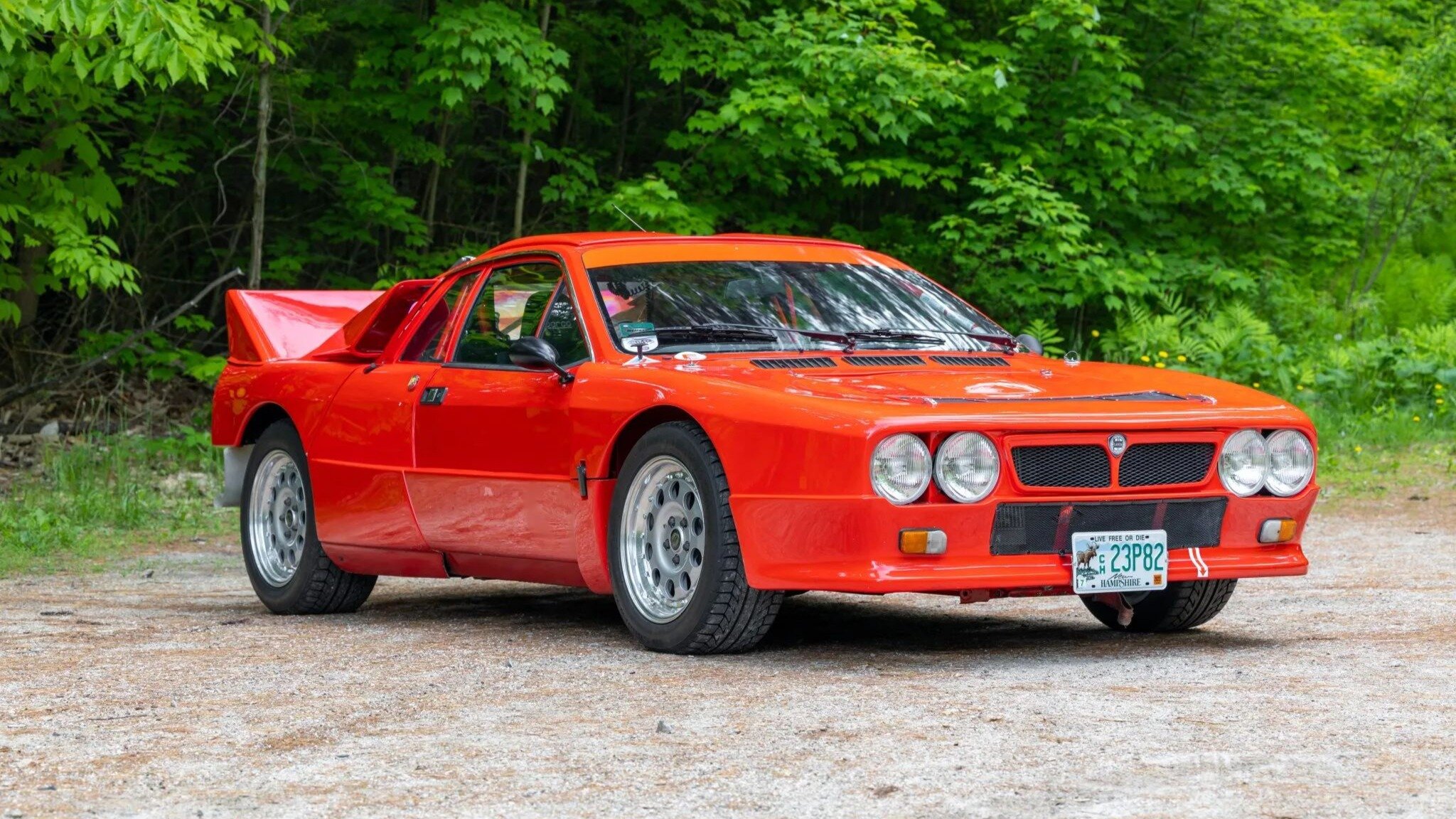 За очень редкую Lancia 037 на аукционе предлагают 201 тысячу долларов -  читайте в разделе Новости в Журнале Авто.ру