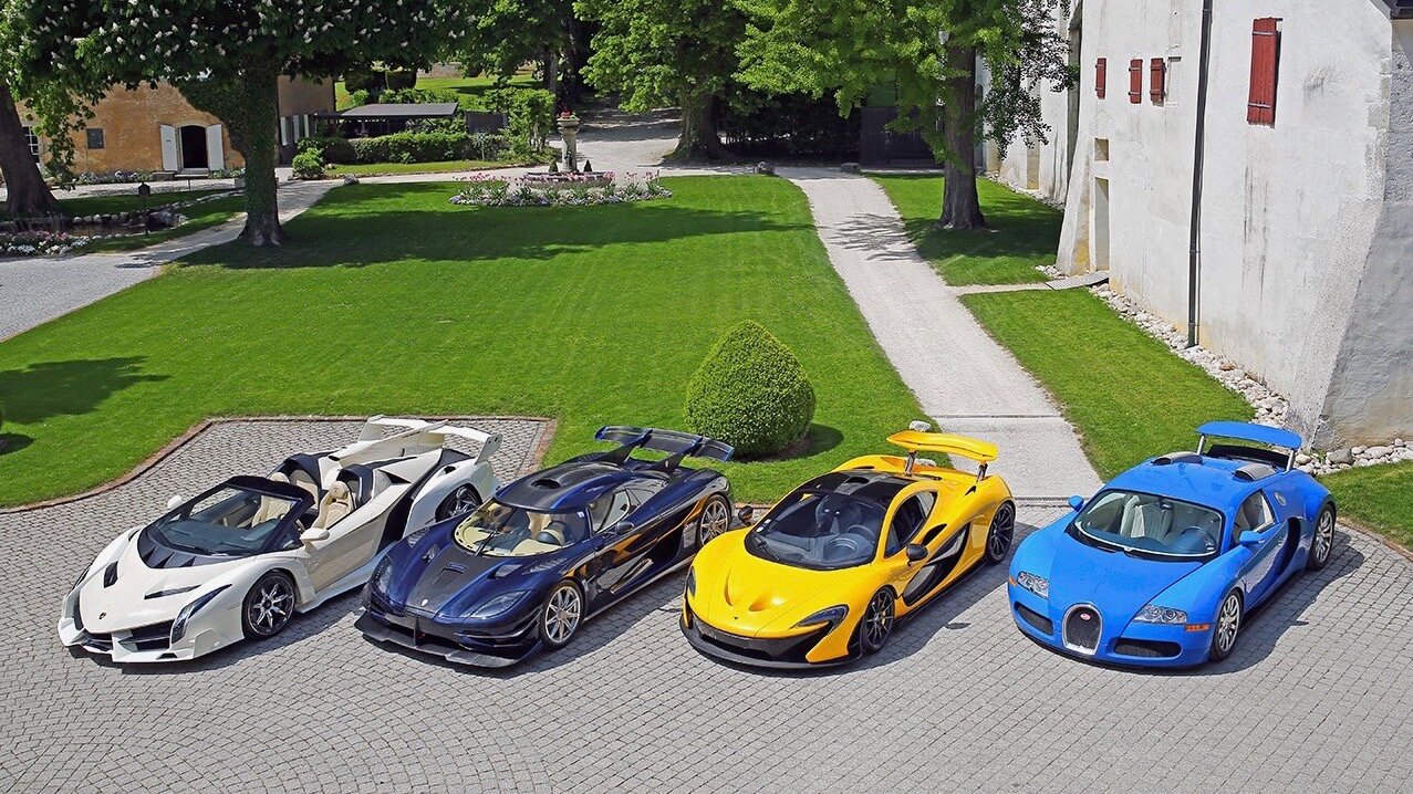 Lamborghini Veneno Roadster, Koenigsegg One:1, McLaren P1 и Bugatti Veyron