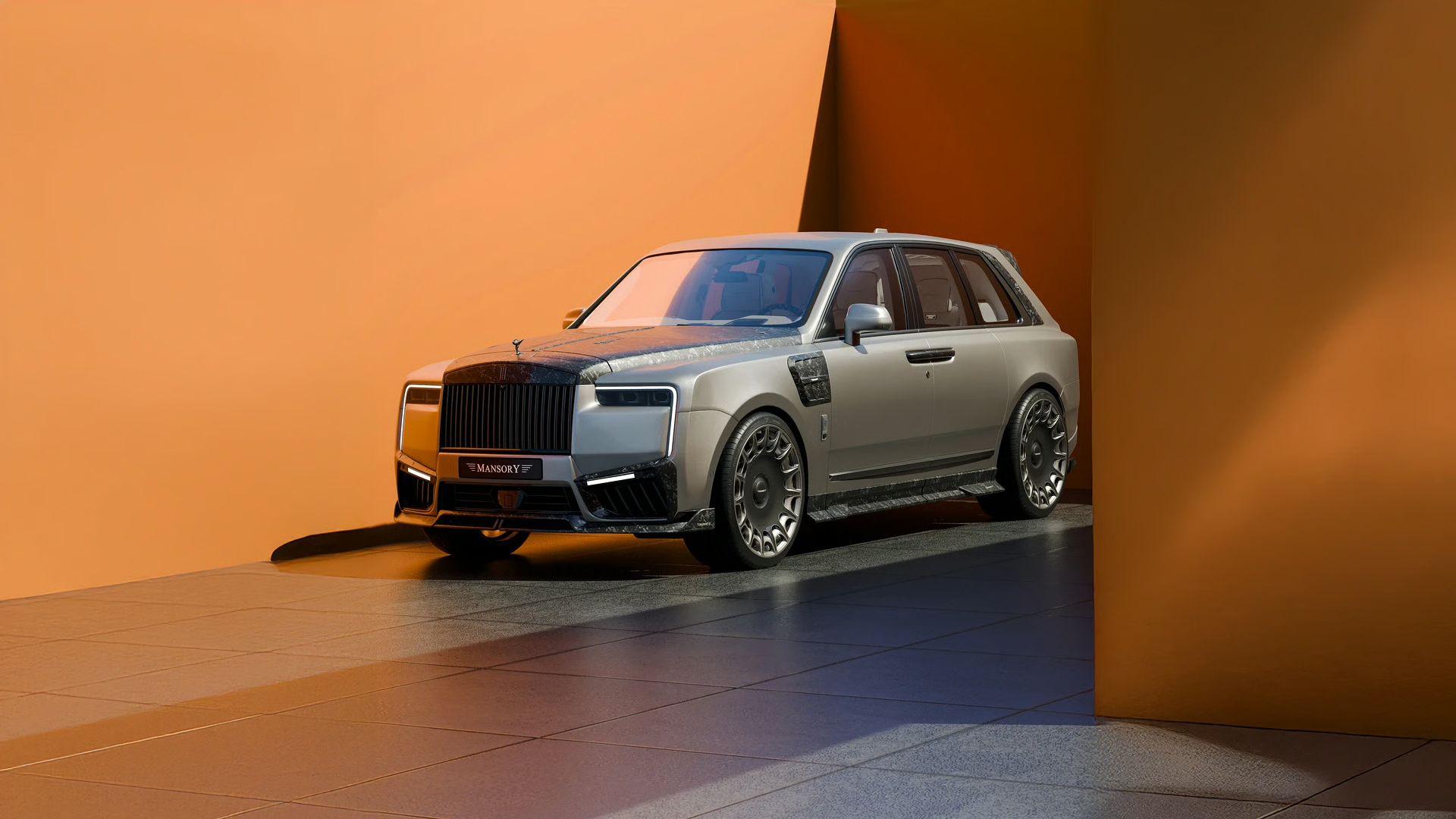 Ателье Mansory создало «мягкий» вариант тюнинга Rolls-Royce Cullinan