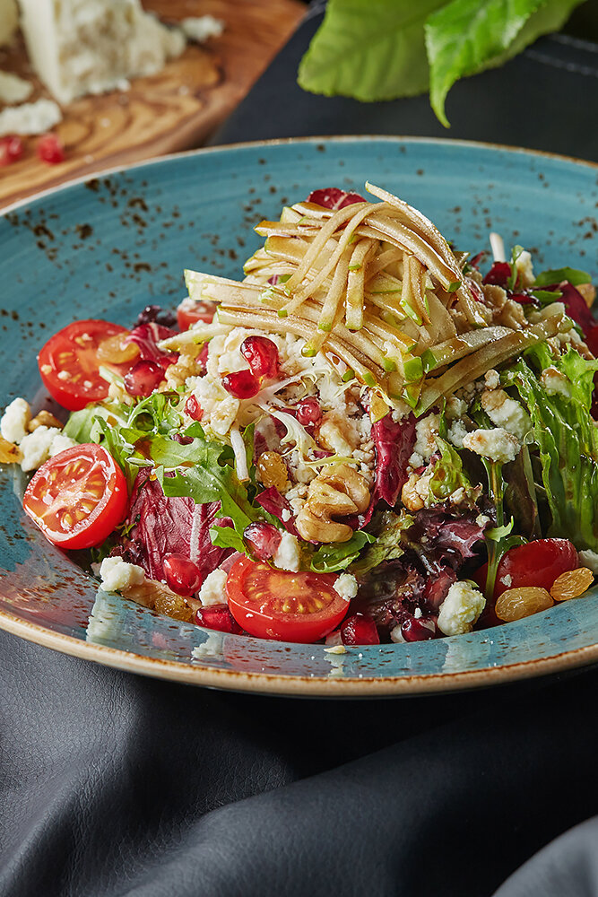 Салат с сыром тулум