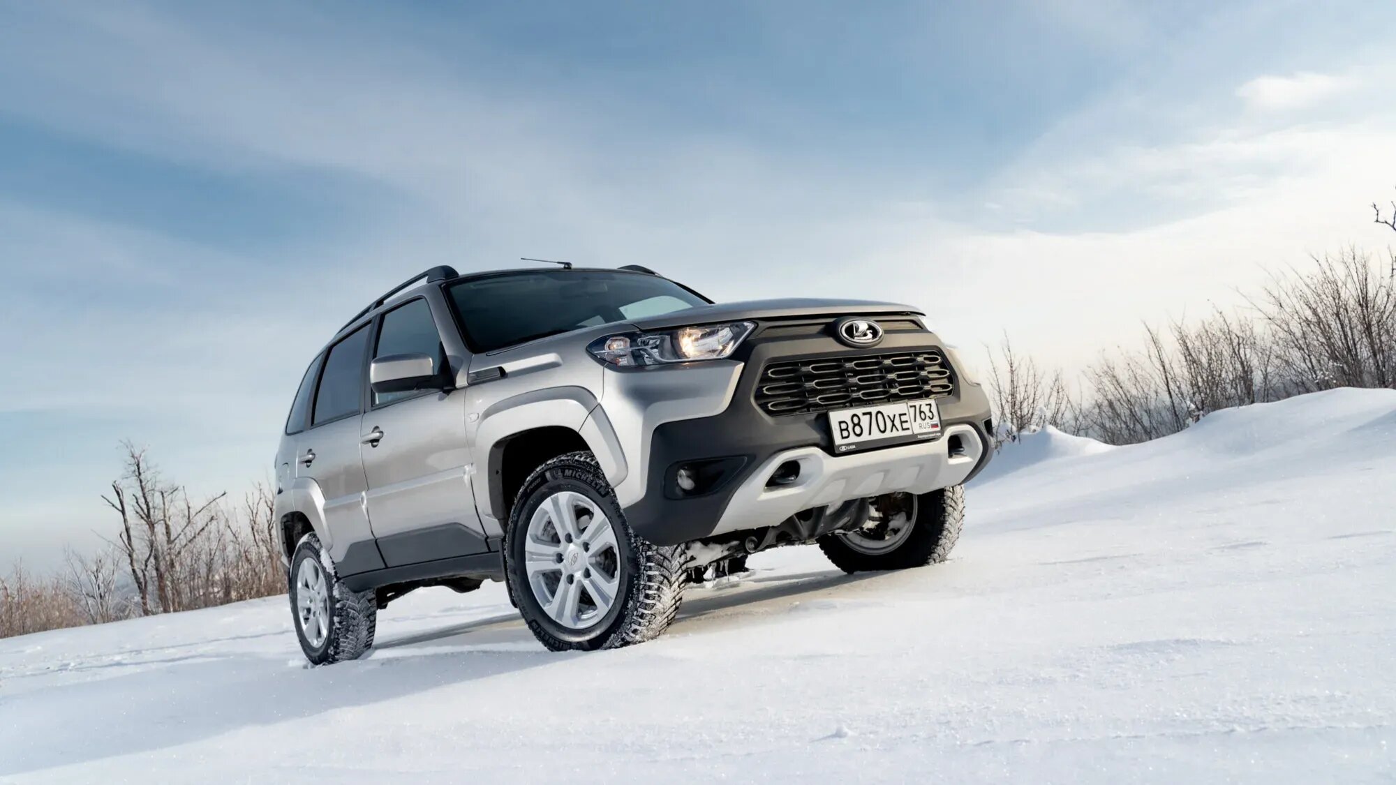 АвтоВАЗ отозвал новые внедорожники Lada Niva Travel