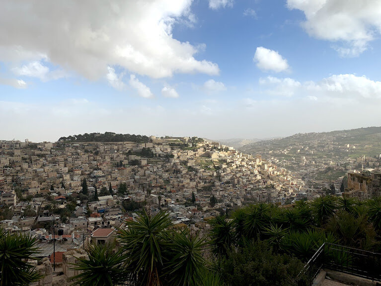 Израильские хроники: через пустыни и Мёртвое море в Иерусалим