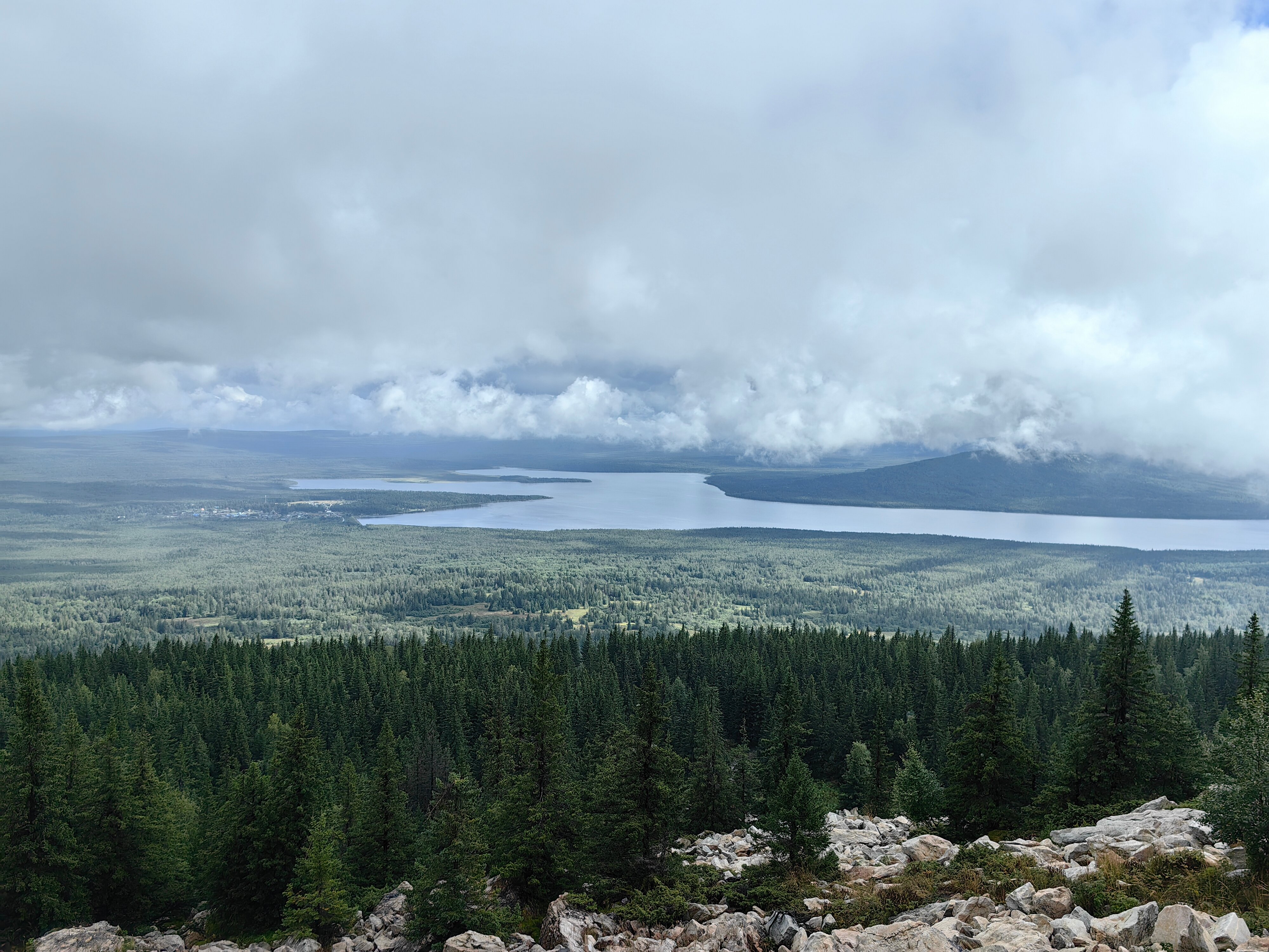 Путешествие в нацпарк «Зюраткуль»: трекинг в горах