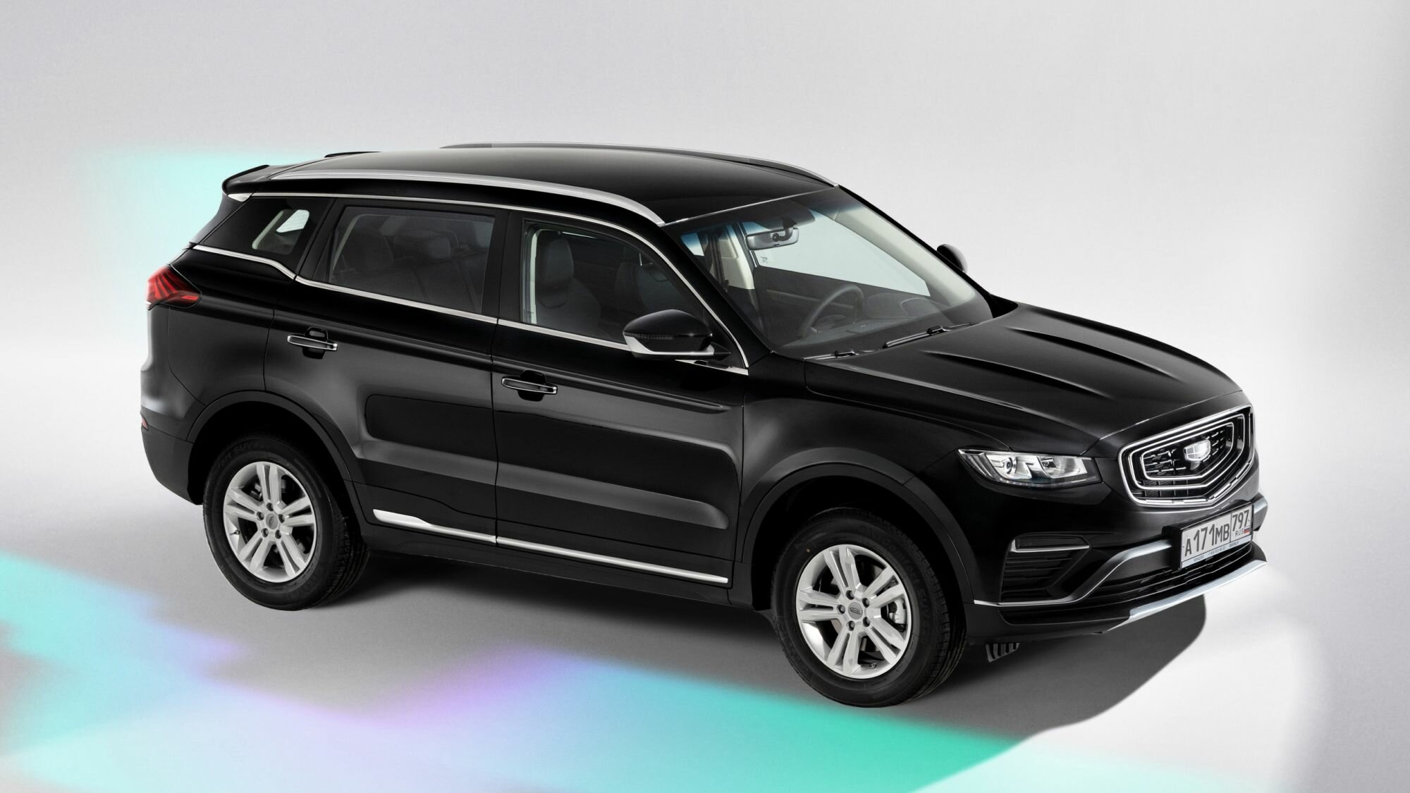 В каршеринге Яндекс Драйв появились премиальные китайские кроссоверы Exeed