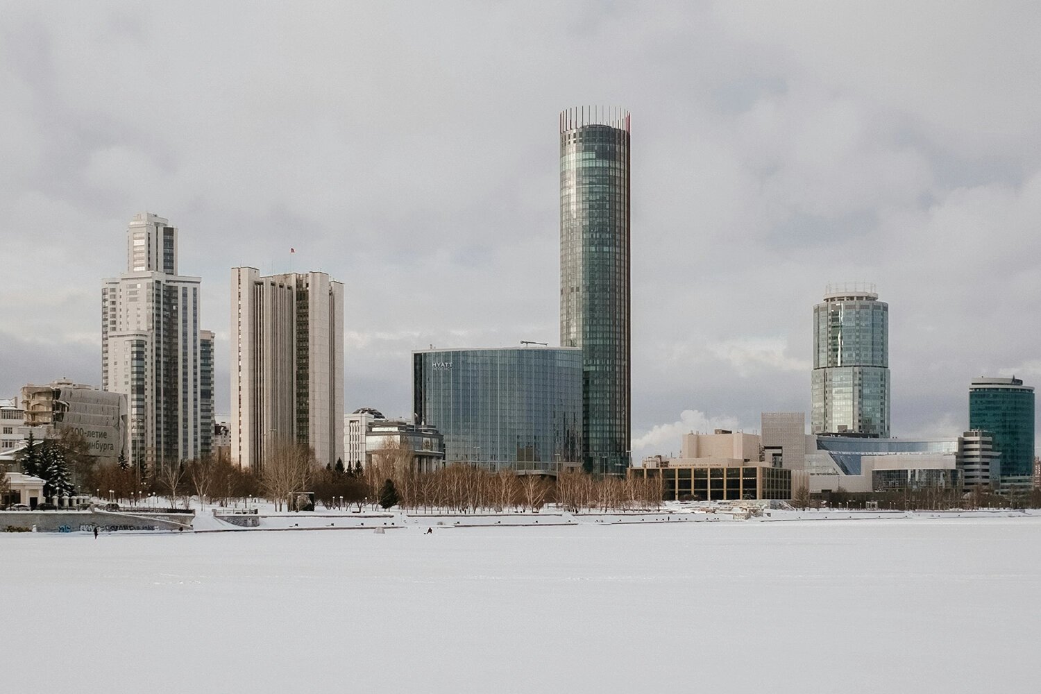 В Екатеринбурге открывается выставка «Идеальные формы и живая реальность»
