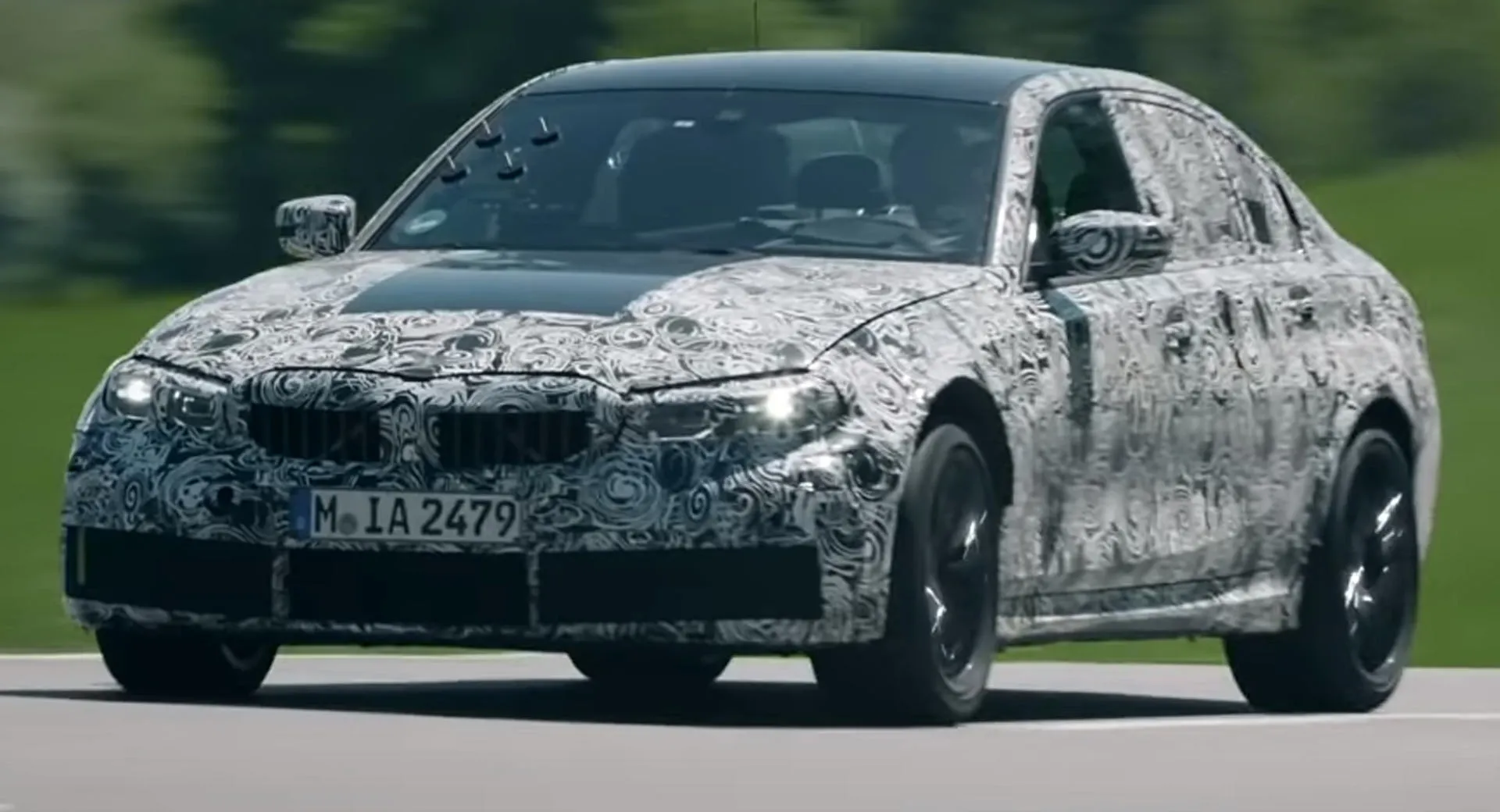 Новый седан BMW M3 показали на видео