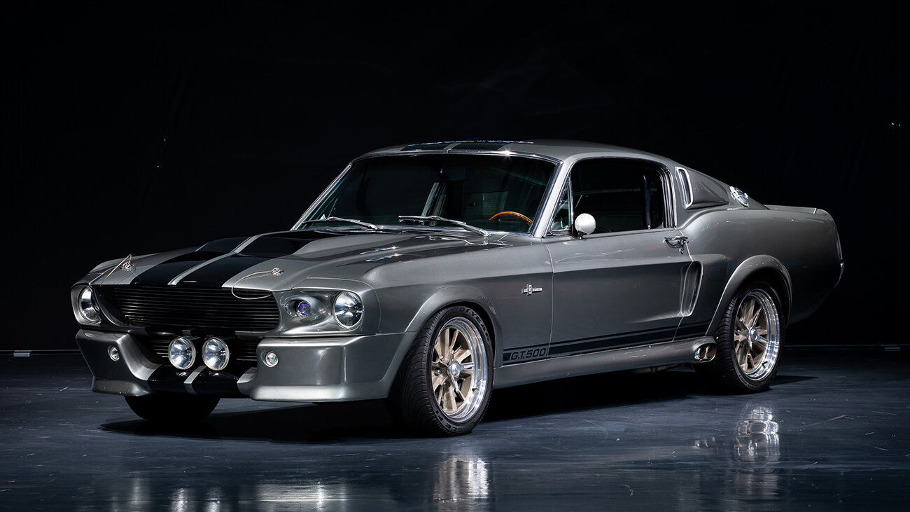 Один из трёх существующих Ford Mustang Eleanor из "Угнать за 60 секунд...