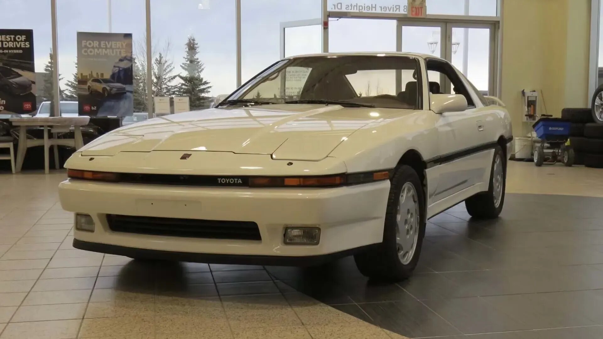39-летняя Supra уйдёт с молотка: на ней всё ещё заводские шины