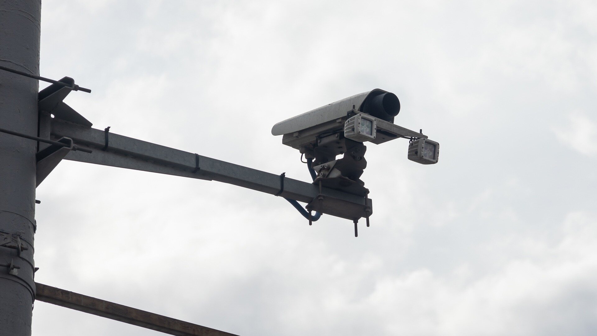 В МВД уточнили срок начала проверки ОСАГО через камеры