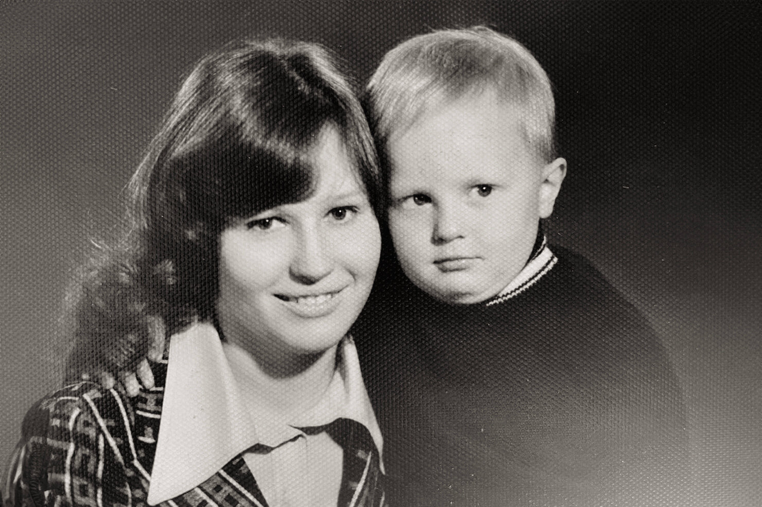 Андрей Шмаков с мамой