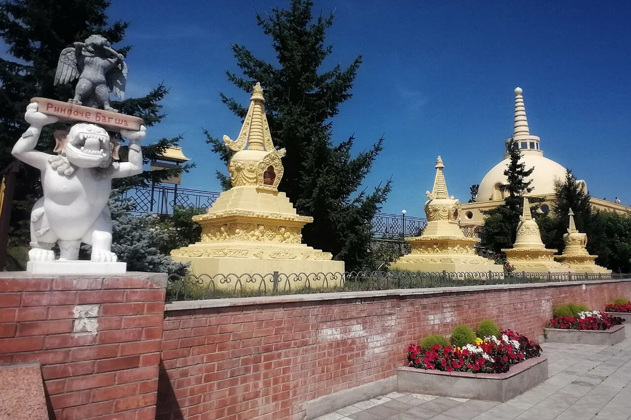 Таганрогтағы порно апалы-сіңлі Юлия мен Йетта нимфомания