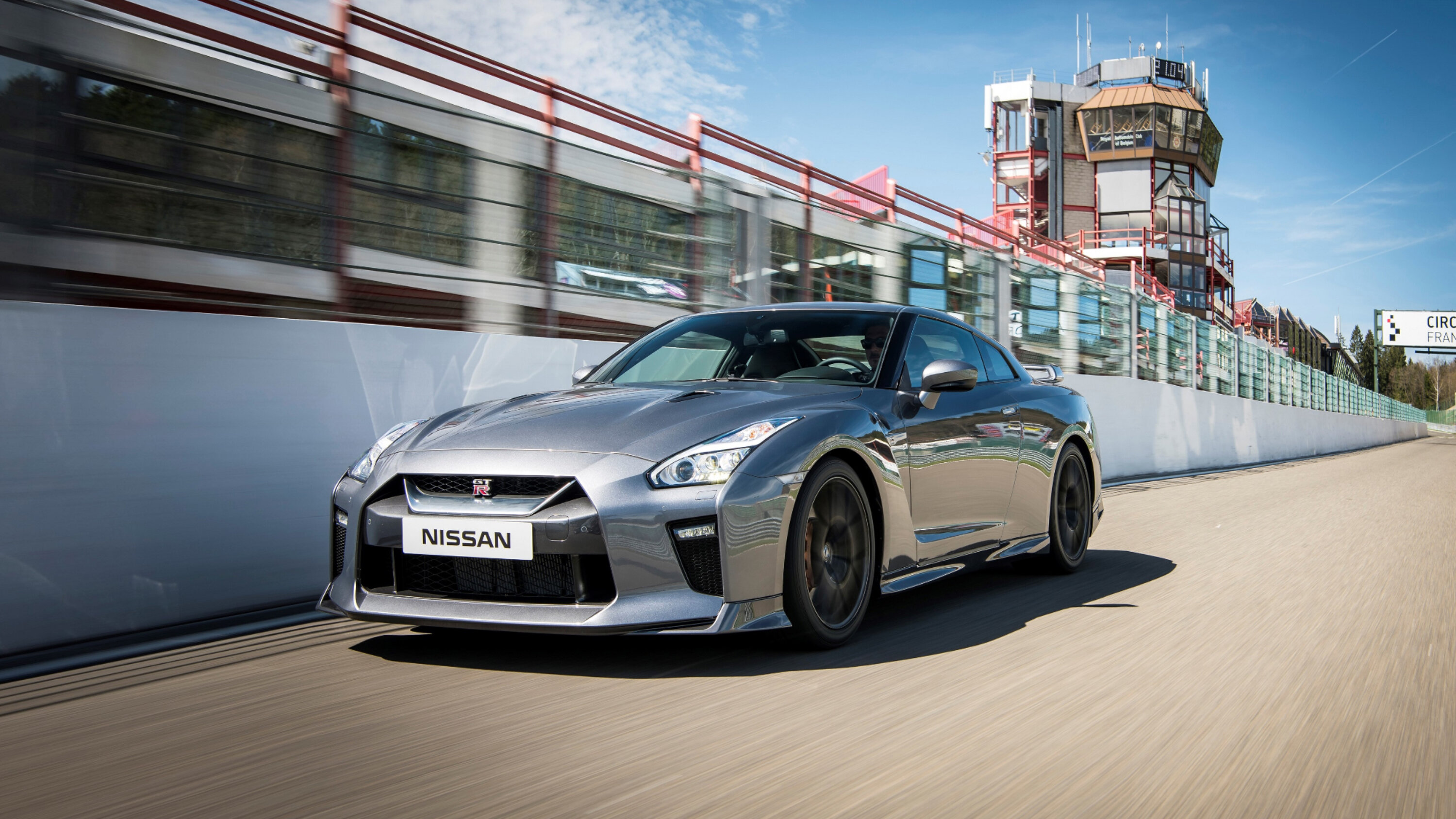 Сайонара, GT-R! Рекордные факты из биографии культового суперкара, ушедшего на покой