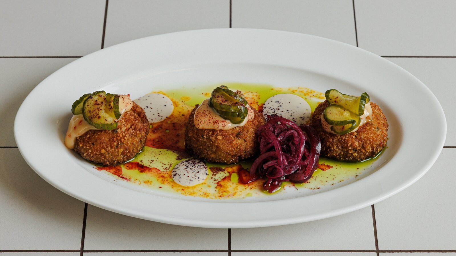 Крокеты из трески с соусом свит айоли