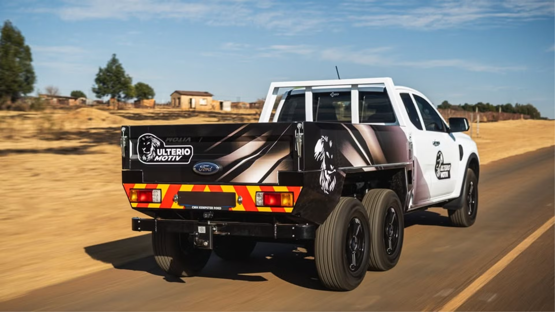 В ЮАР разработали недорогой Ford Ranger с шестью колёсами