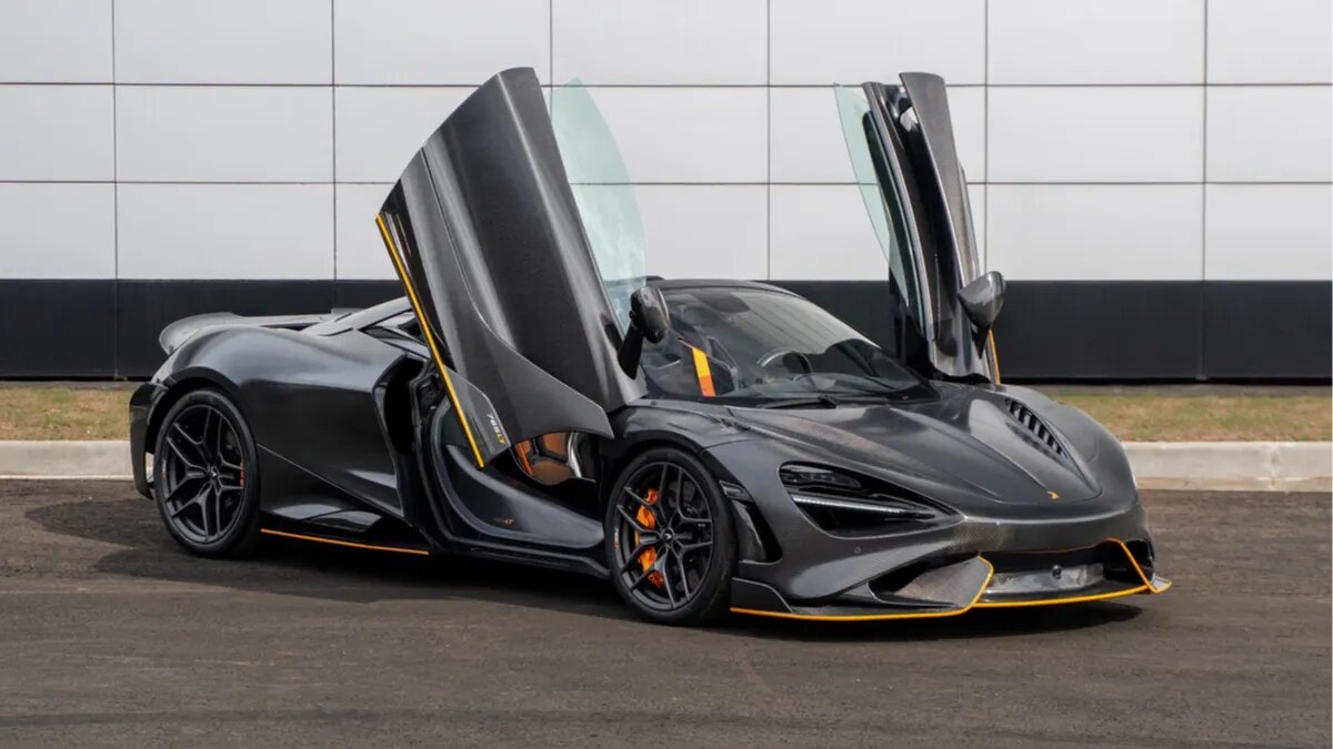 Самый дорогой McLaren в России продают на Авто.ру — его доработали в Москве