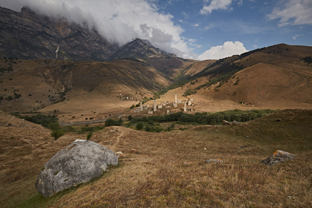 Заповедник «Эрзи» — это гармония архитектуры и природы
