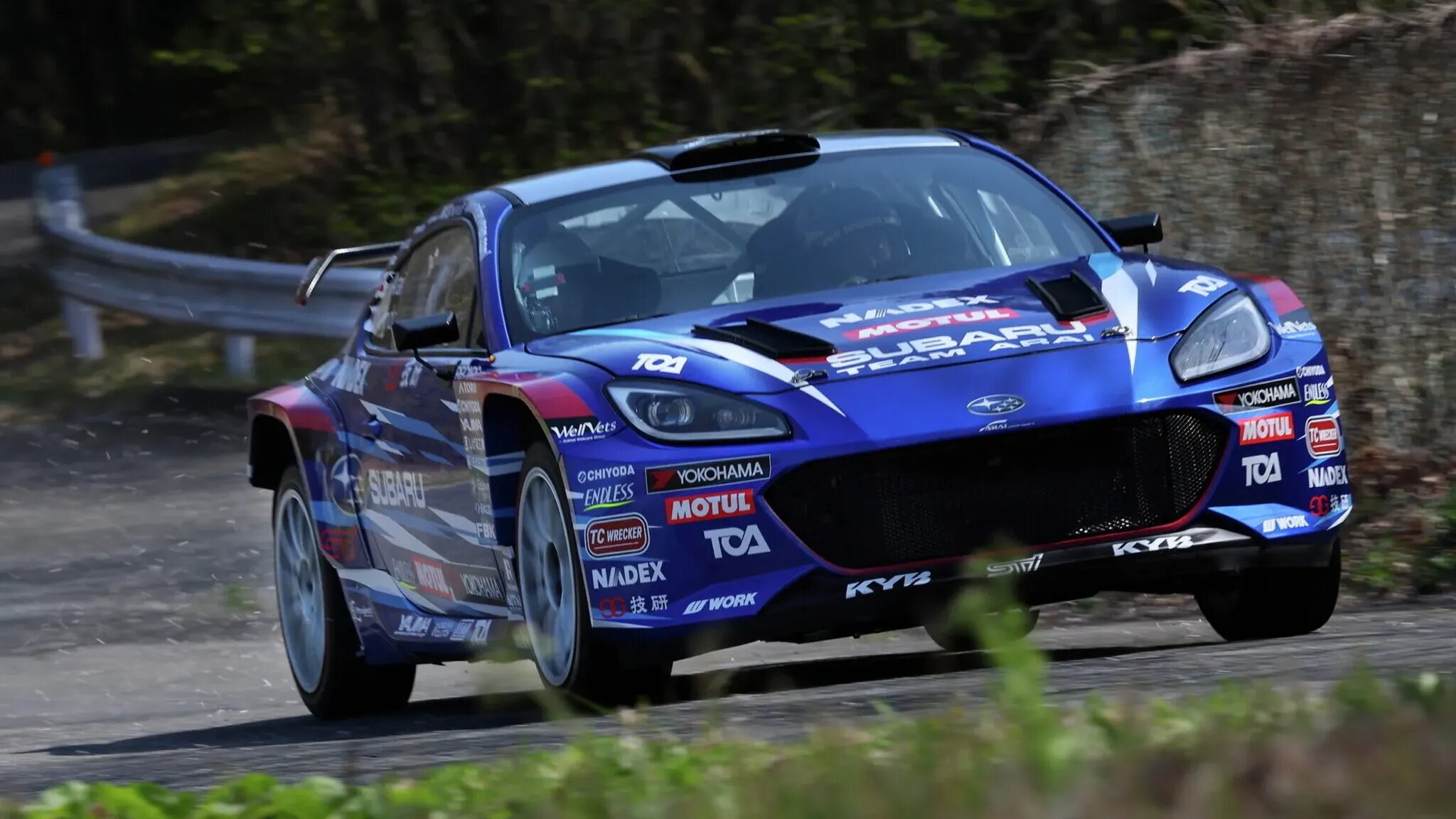 Subaru BRZ получила мощный мотор и полный привод, но её не купить