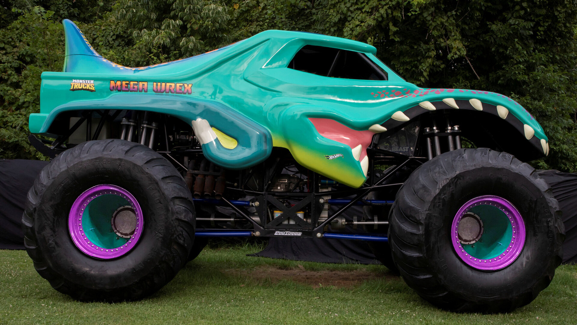 Steam monster truck фото 91