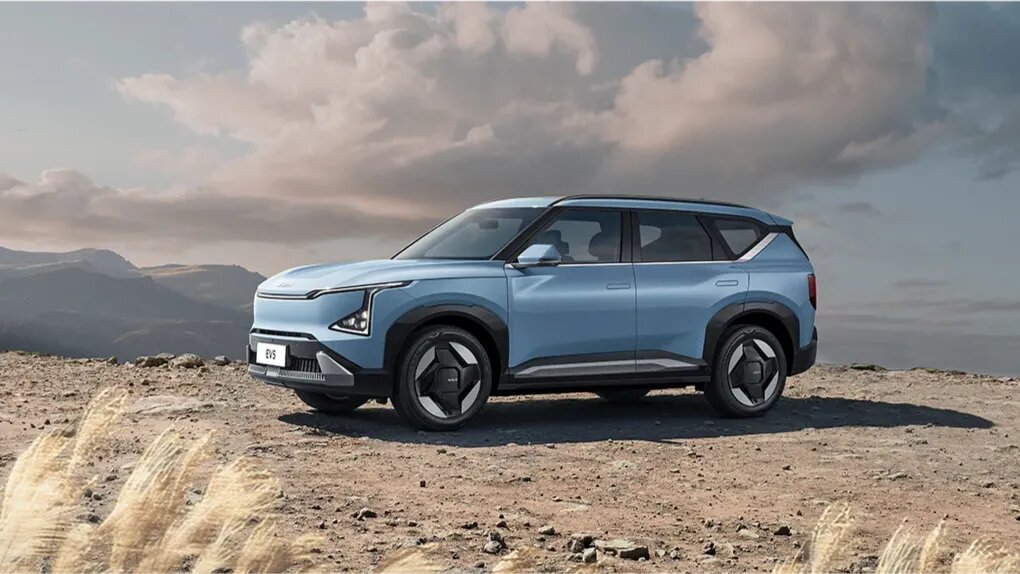 Электрокроссовер Kia EV5 оказался в Китае почти вдвое дешевле конкурента от Tesla