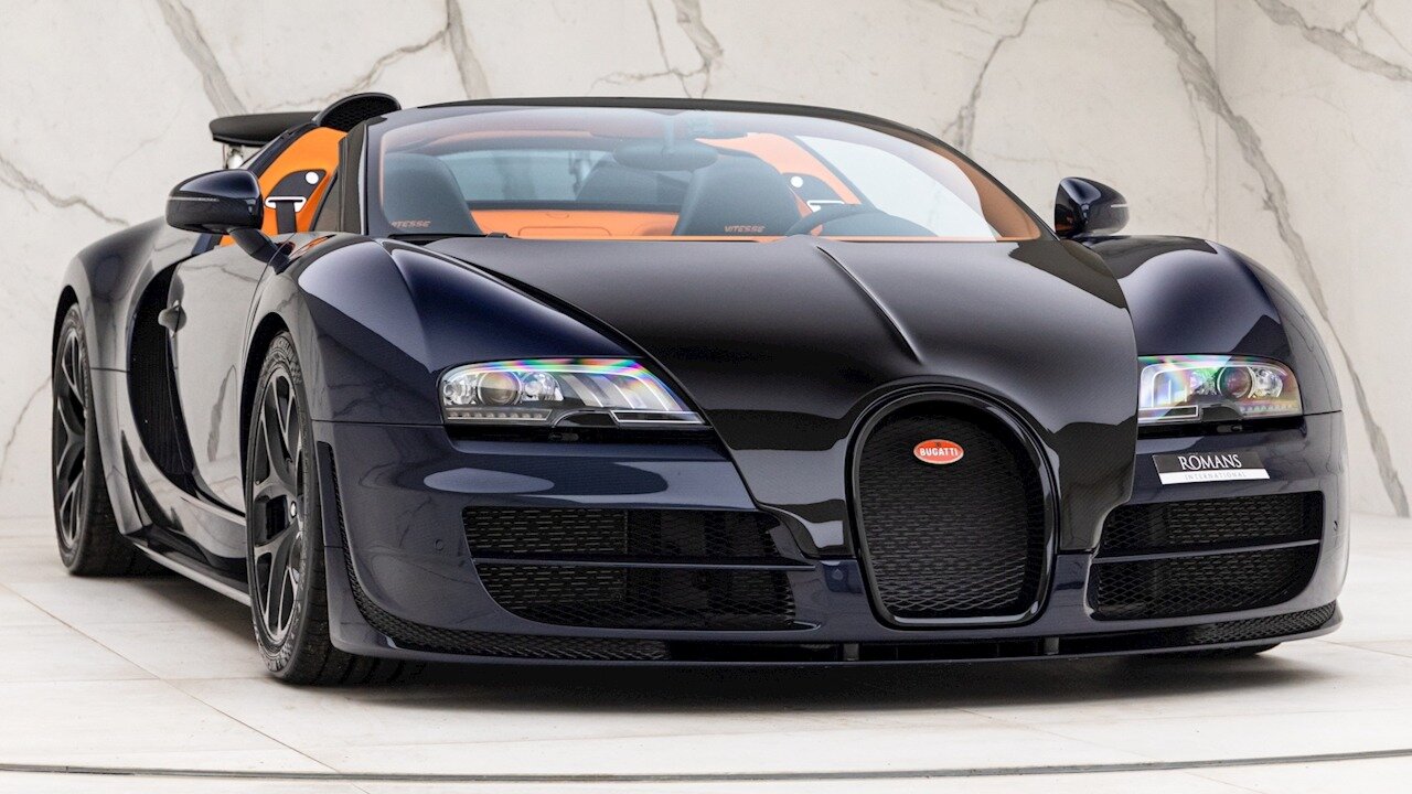 На продажу выставлен редкий Bugatti — в прошлом самый быстрый родстер в мире