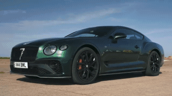 Серийный Bentley выставили в гонке против лемановского прототипа, который в 45 раз дороже