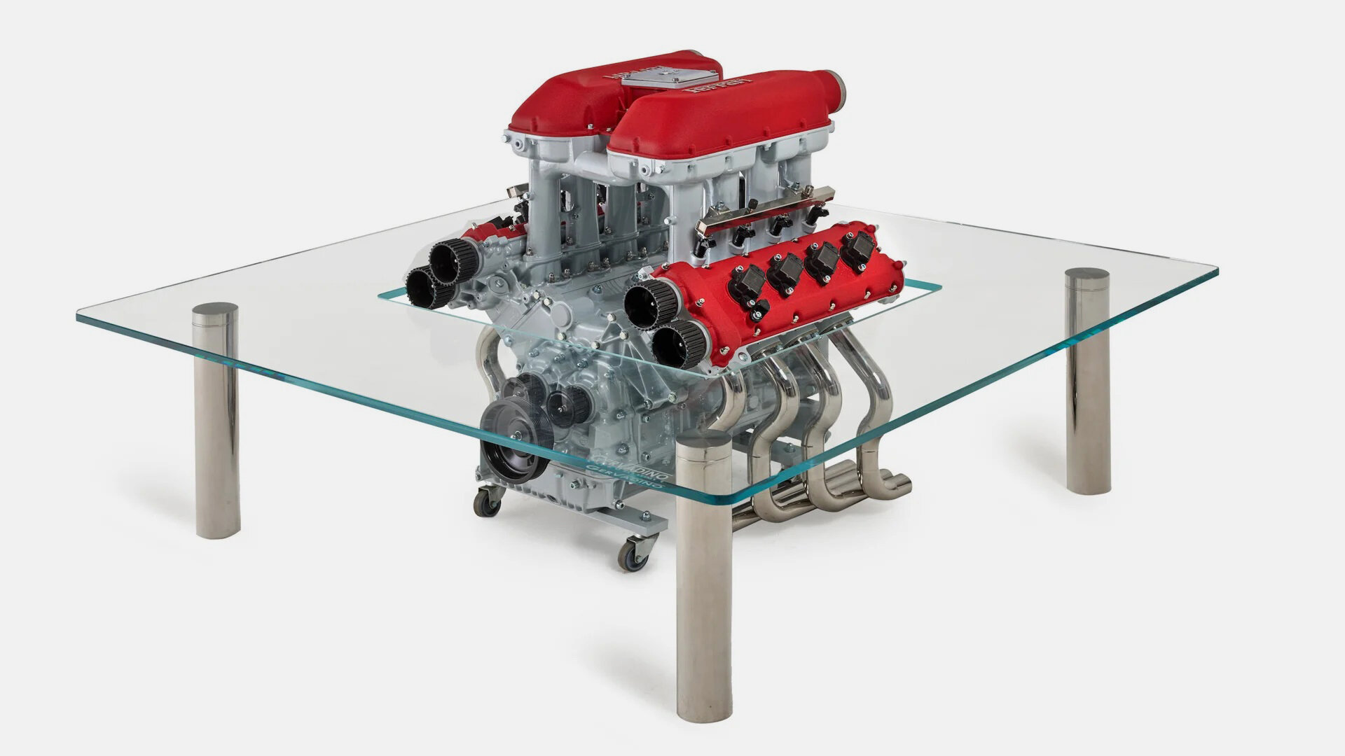 Журнальный столик из мотора от Ferrari 360 Modena оценили в 25 тысяч евро