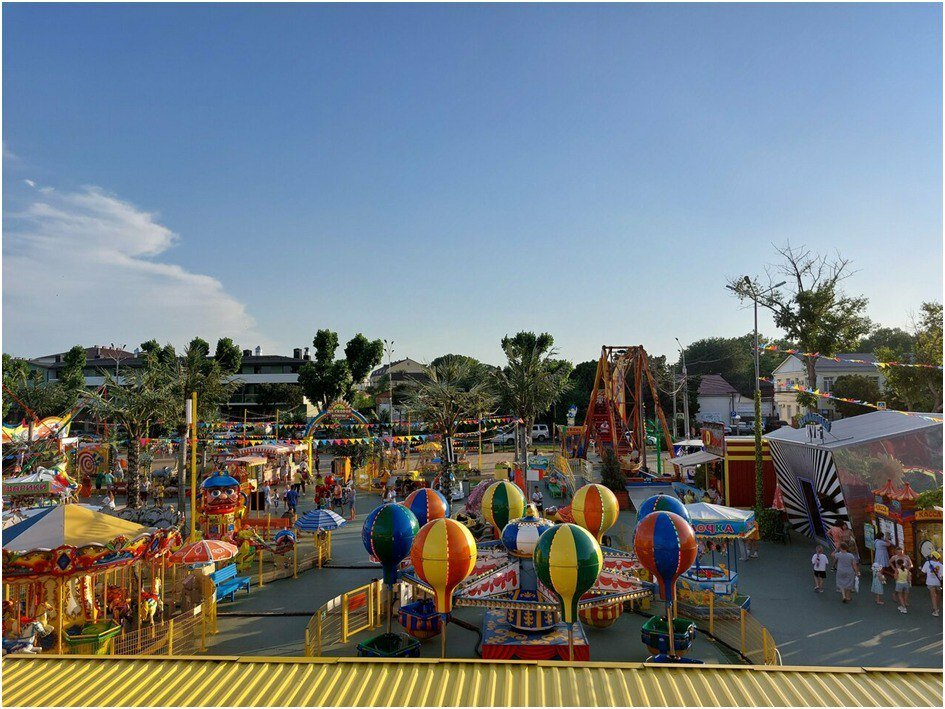 Больше всего детям нравится «Свадебная карусель».