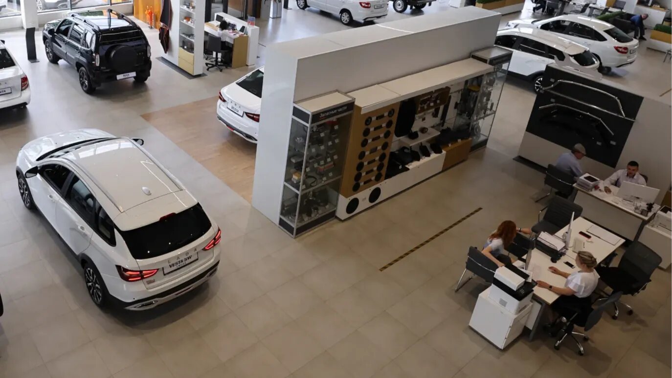 Дилеры оценили возможное подорожание автомобилей из-за роста утильсбора