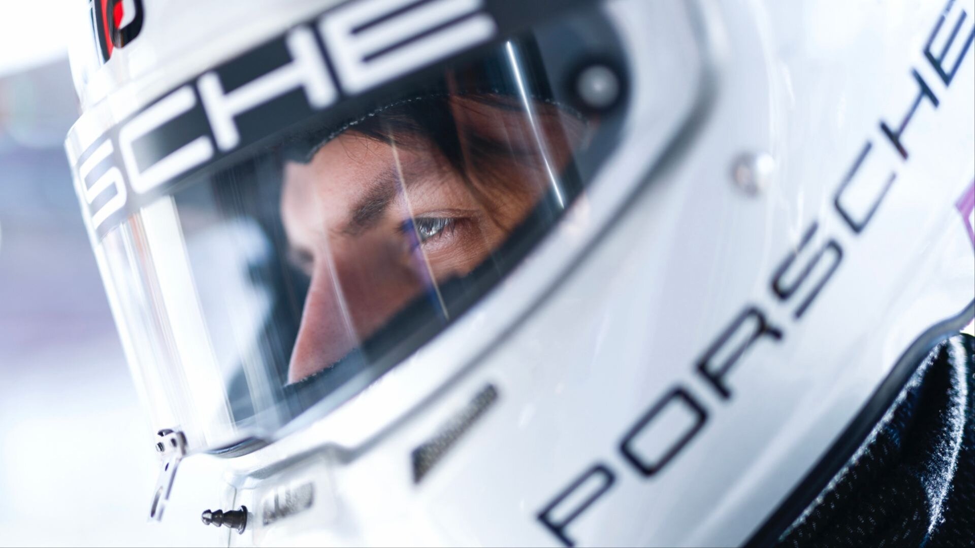 Компания Porsche отказалась от переговоров с Red Bull об участии в Формуле-1