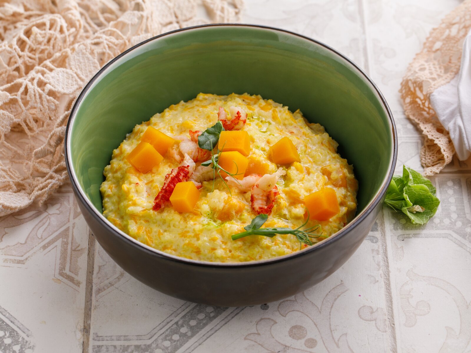 Пшённая каша с тыквой и раковыми шейками в Katyusha