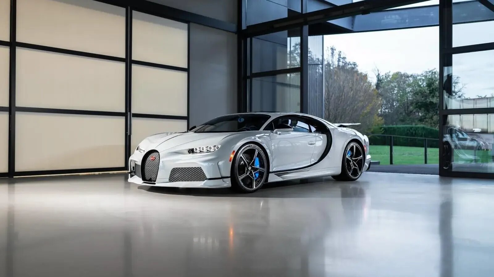Уникальный Bugatti Chiron «Белый слон» выставили на аукцион