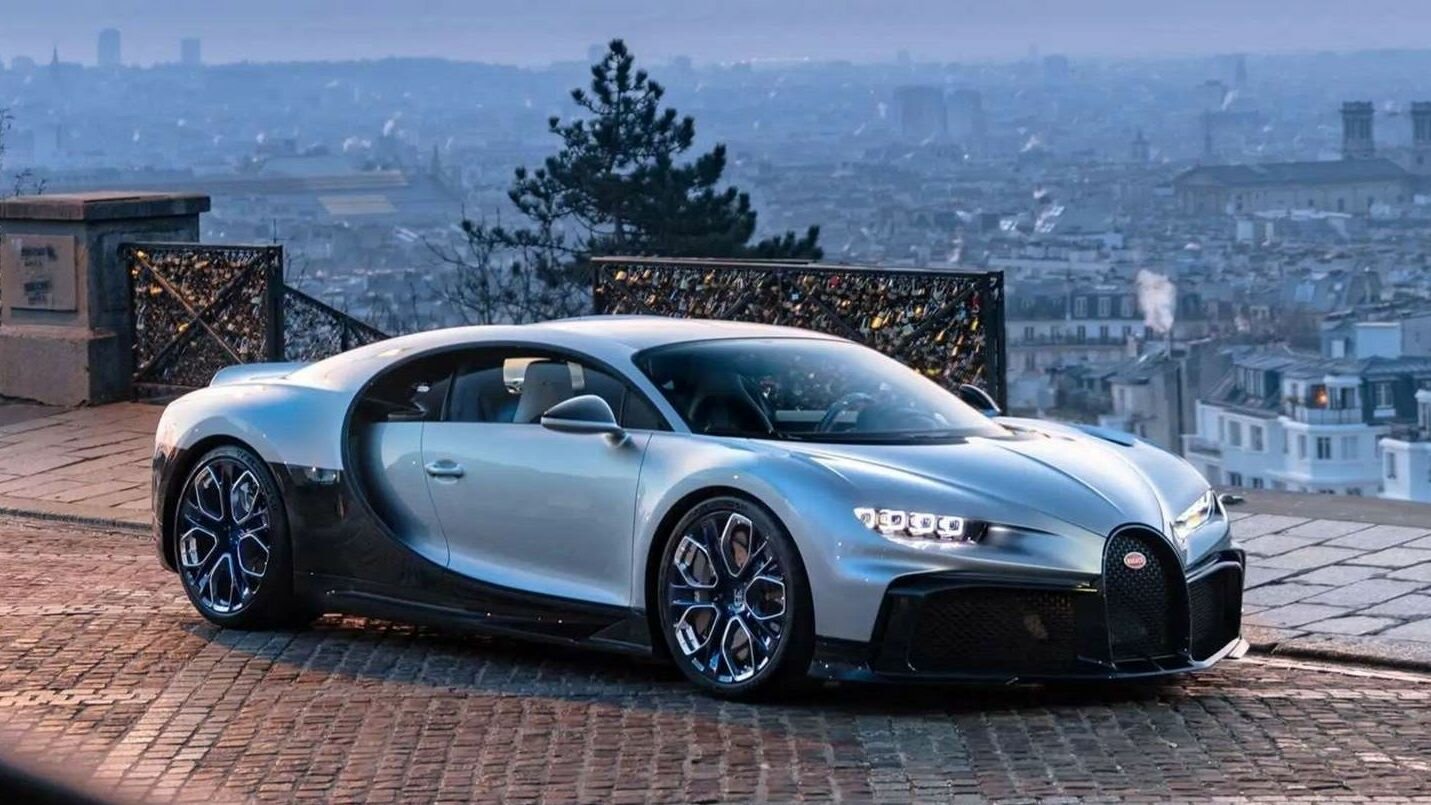 Уникальный Bugatti Chiron Profilee ушёл за рекордную сумму на аукционе