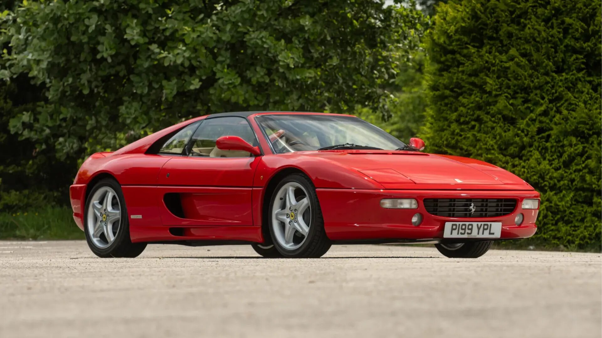 Ferrari F355 GTS Джереми Кларксона продадут на аукционе