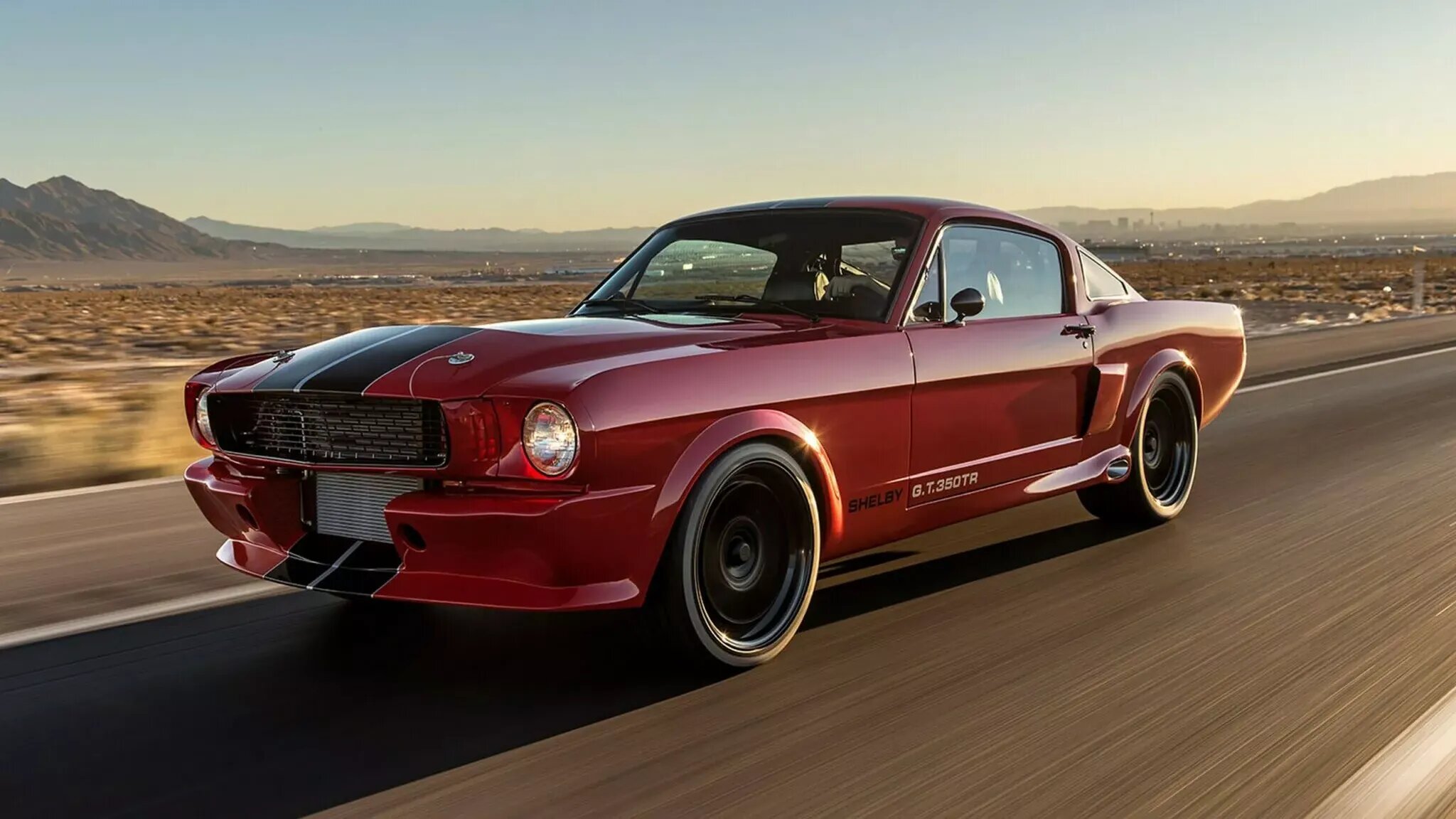 Винтажный Ford Mustang превратили в 700-сильный суперкар за 339 тысяч долларов