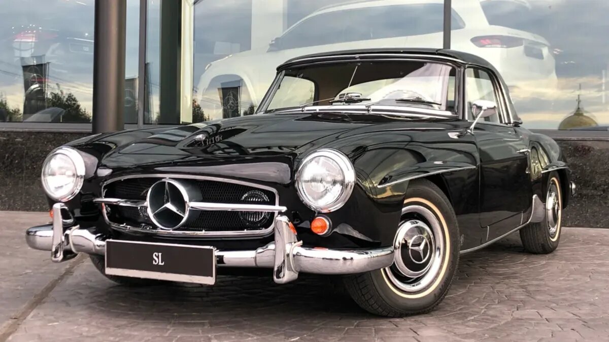 61-летний Mercedes-Benz SL с мизерным пробегом выставили на продажу в Сочи