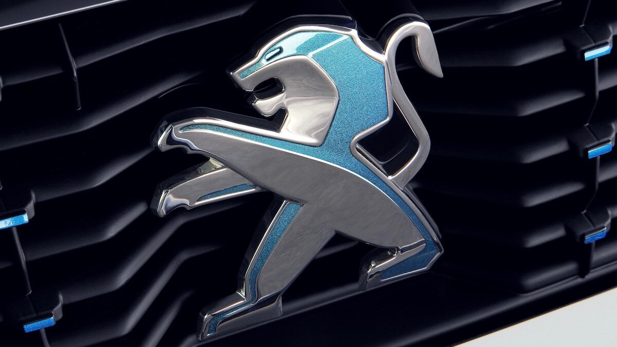 Главный акционер Peugeot намекнул на покупку концерна Fiat Chrysler