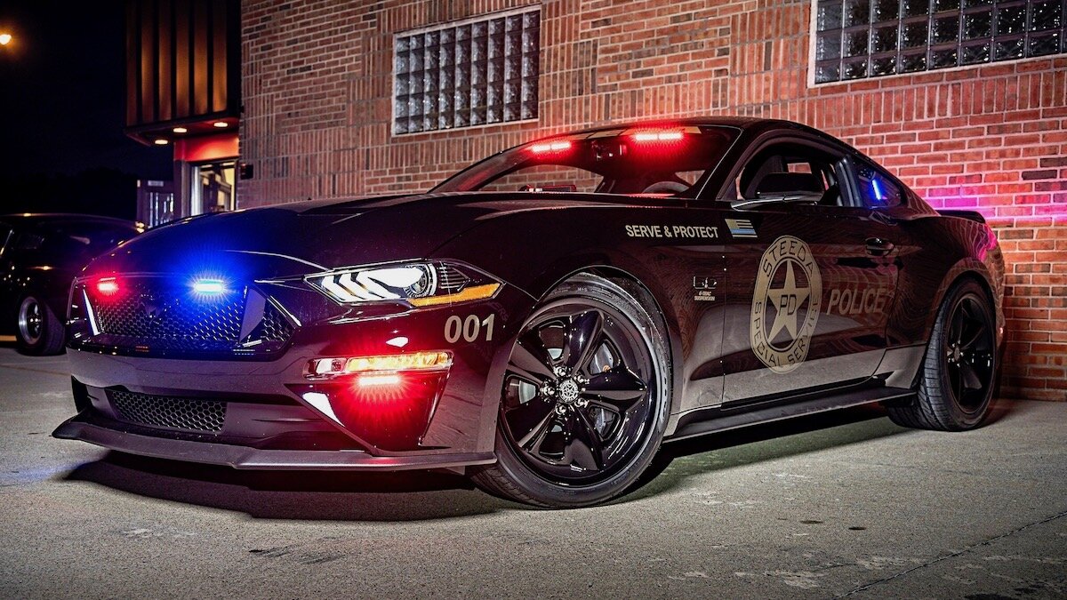 Американские полицейские купили Ford Mustang на деньги от штрафов