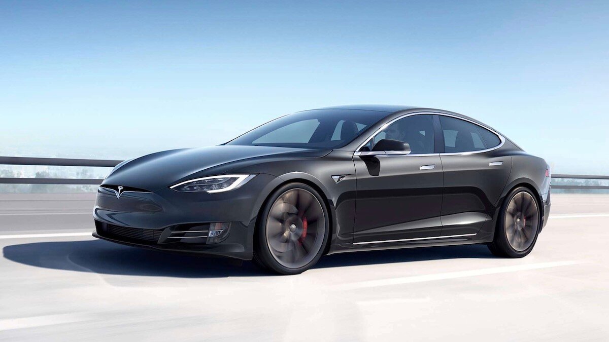 Tesla Model S стала первым электрокаром с запасом хода более 640 километров
