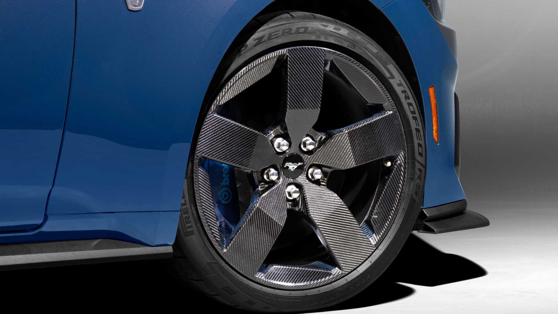 Ford показал карбоновые колёсные диски для экстремального Мустанга